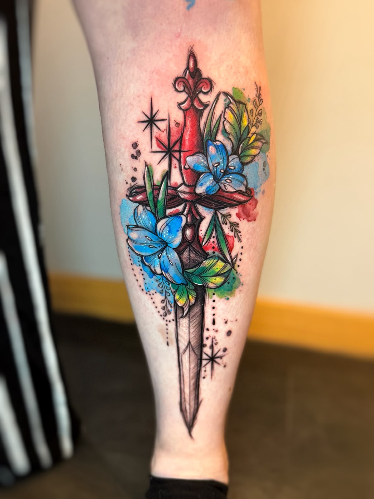 Anita – anita watercolor dagger