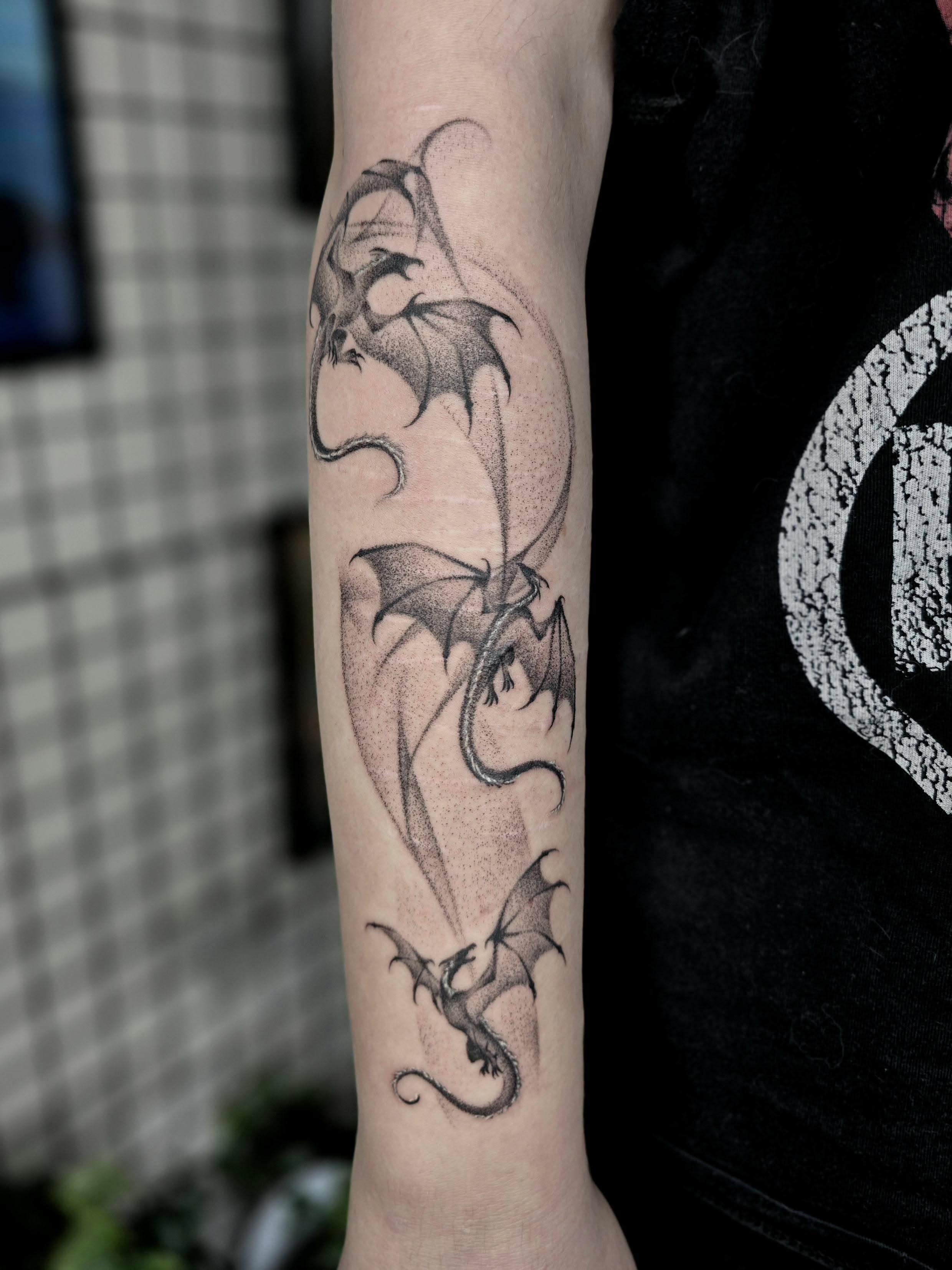 Iza – iza microrealism dragons