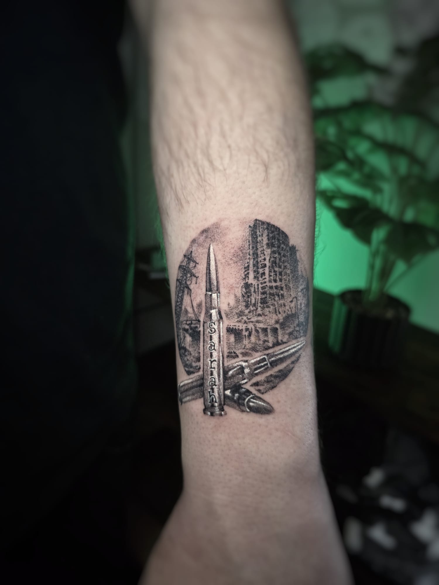 Iza – iza microrealism fallen city