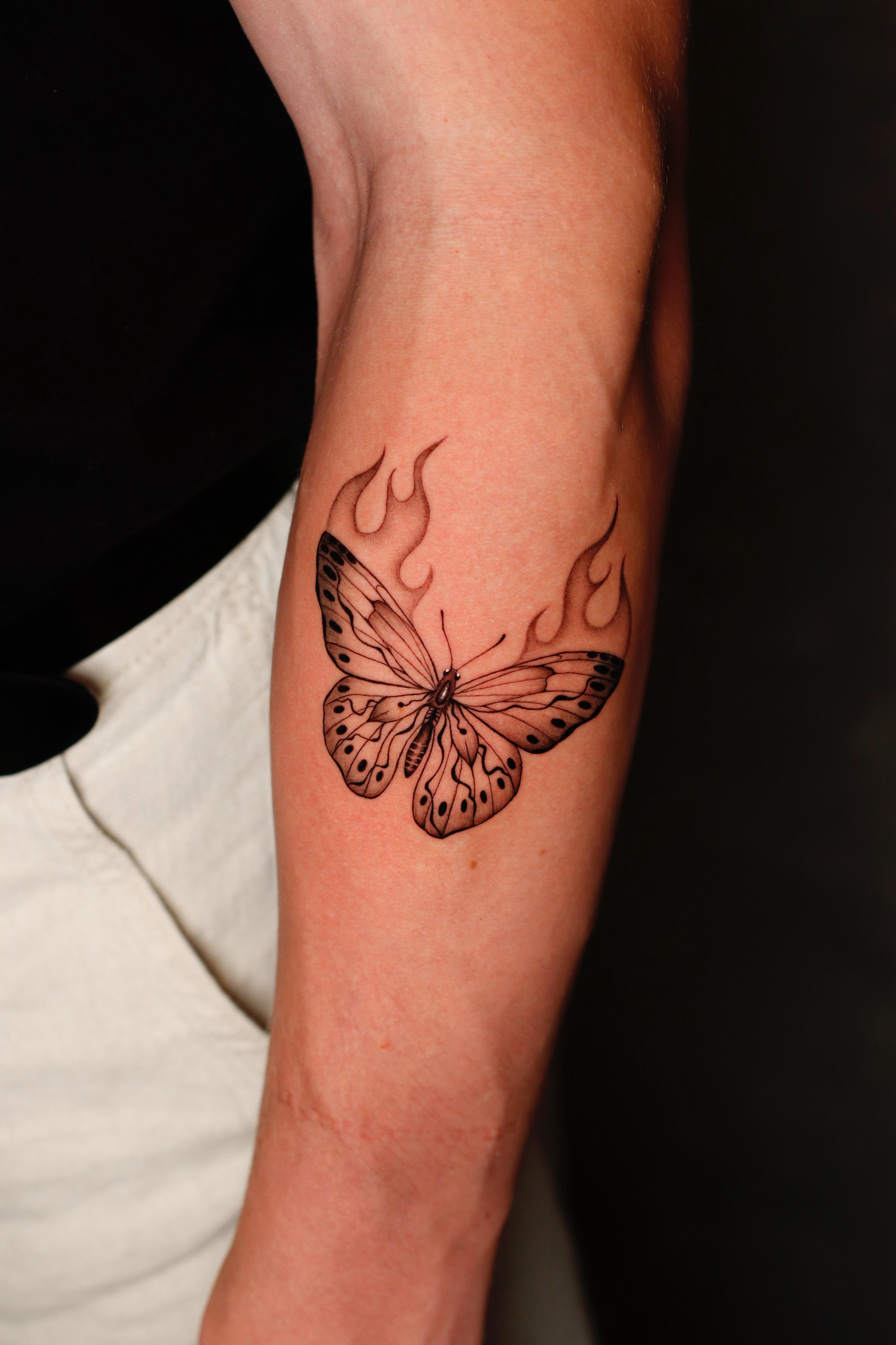Rabea – rabea fineline butterfly