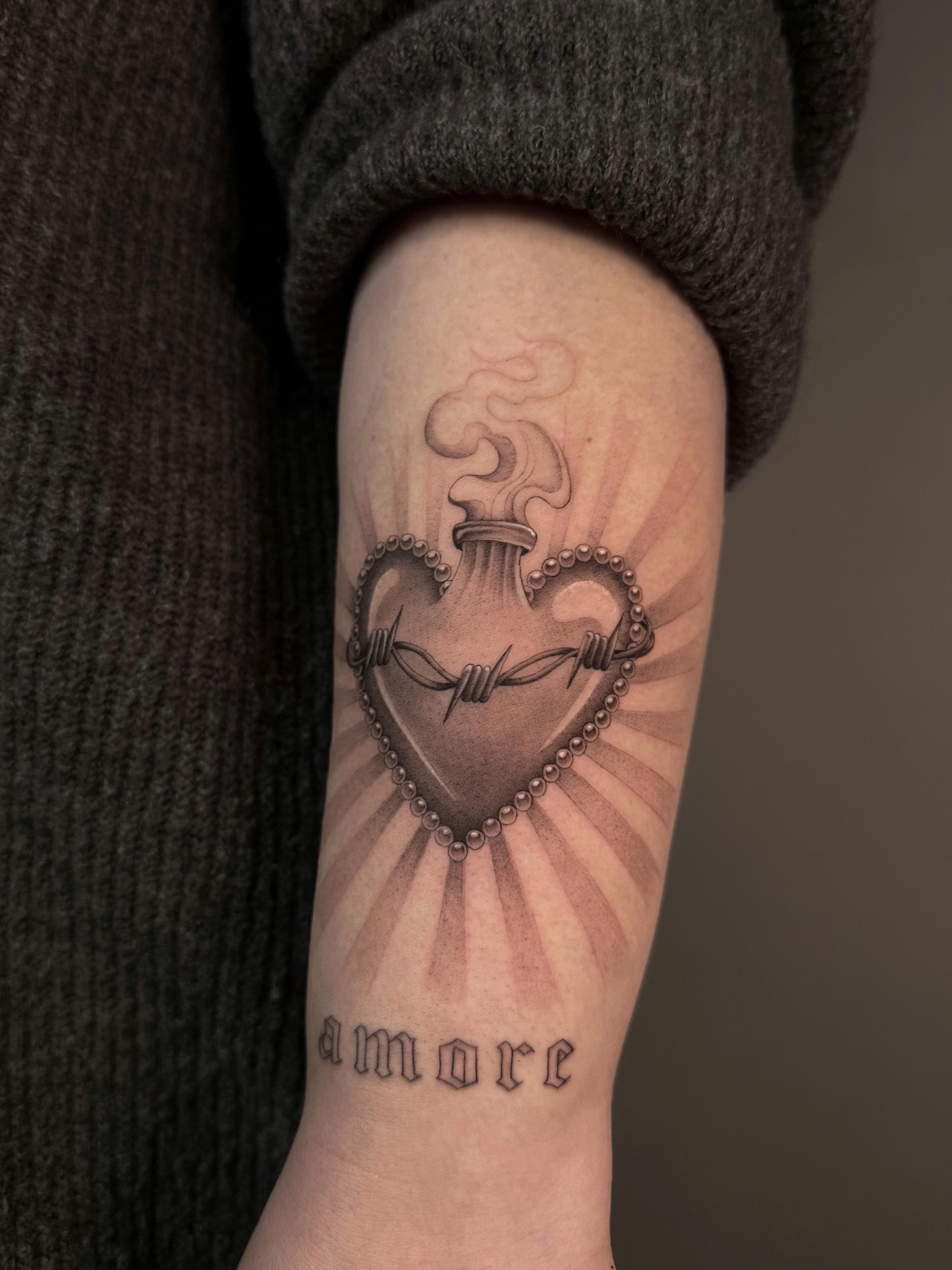 Rabea – rabea microrealism heart