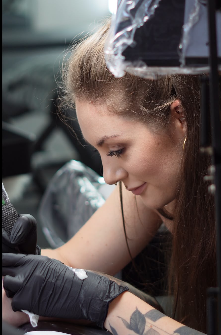 Rabea – Tattoo Artist